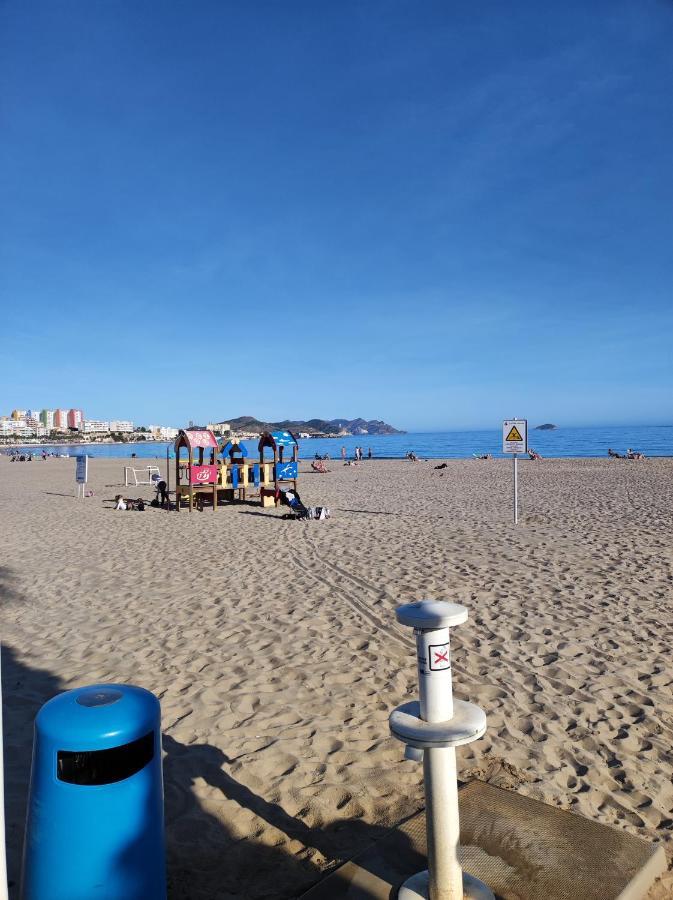 Primera Linea De Mar Con Piscina, Gimnasio Y Parking 2 Hab Y 2 Banos Villajoyosa Exterior foto